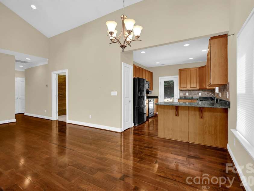 102 Coral Lane, Mooresville, NC 28117.  MLS# CAR4282698, YatesRealty ID 13037. 