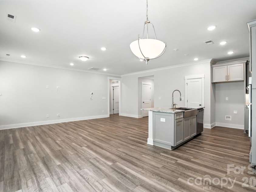 138 Prestwick Way, Mooresville, NC 28115.  MLS# CAR4285533, YatesRealty ID 13039. Open floorplan