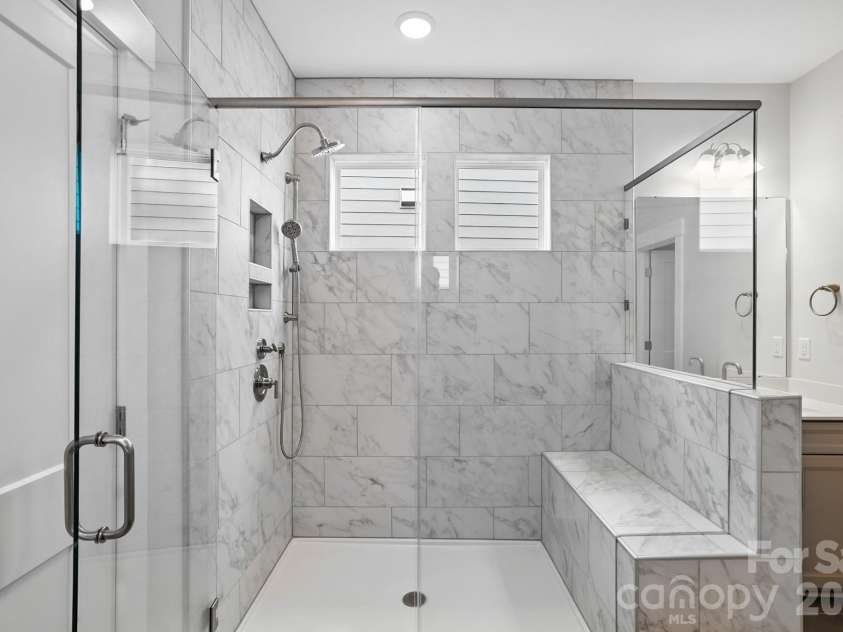 138 Prestwick Way, Mooresville, NC 28115.  MLS# CAR4285533, YatesRealty ID 13039. Primary bathroom