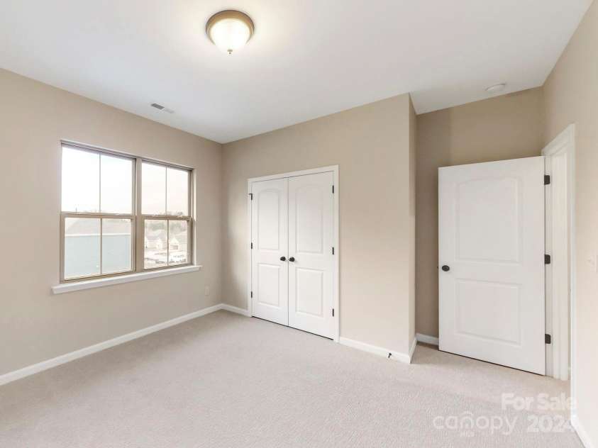 216 Warfield Drive, Mooresville, NC 28115.  MLS# CAR4190696, YatesRealty ID 13039. For representation purposes only