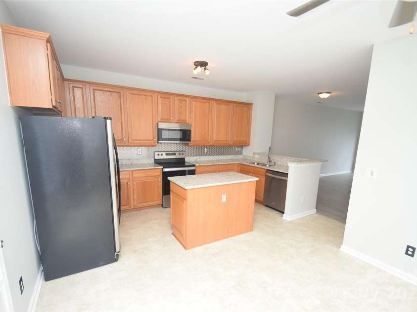 3800 York Alley, Lake Park, NC 28079.  MLS# CAR4308884, YatesRealty ID 1304. 