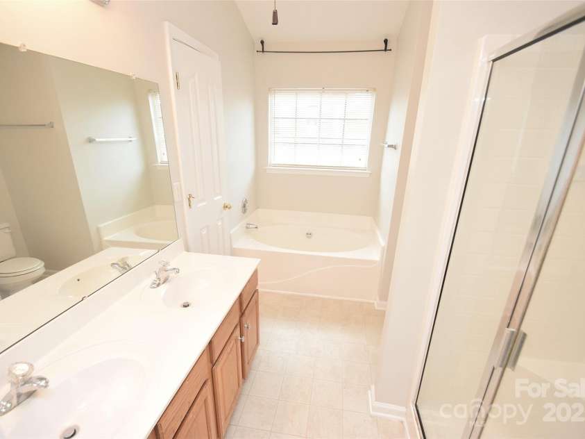 3800 York Alley, Lake Park, NC 28079.  MLS# CAR4308884, YatesRealty ID 1304. 