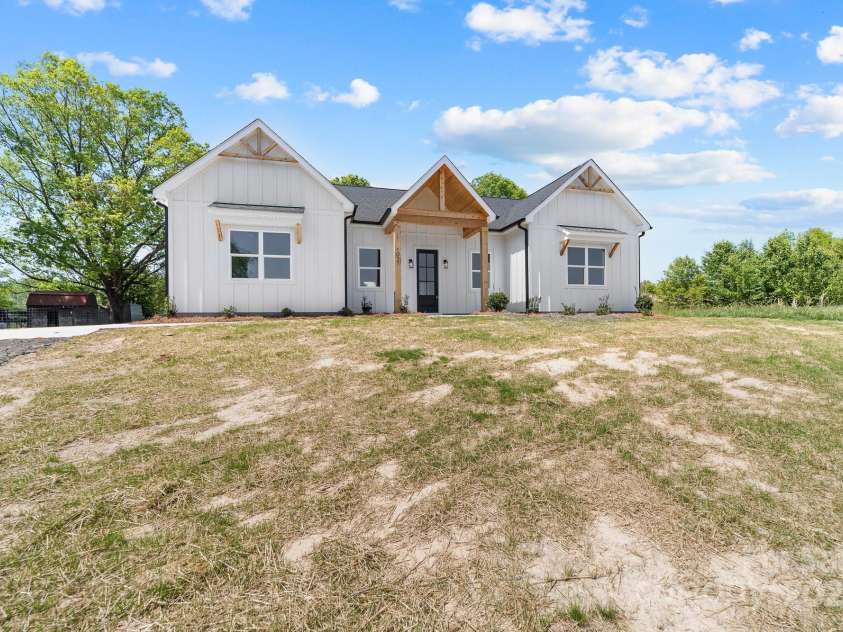 1037 Dameron Road, Bessemer City, NC 28016.  MLS# CAR4226755, YatesRealty ID 13043. Front Elevation