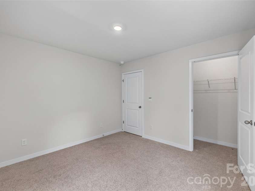 2058 10th Street, Hickory, NC 28602.  MLS# CAR4322761, YatesRealty ID 13043. 