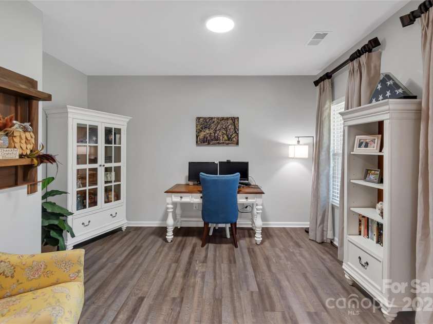 2559 Cypress Oak Lane, Gastonia, NC 28056.  MLS# CAR4200887, YatesRealty ID 13044. 