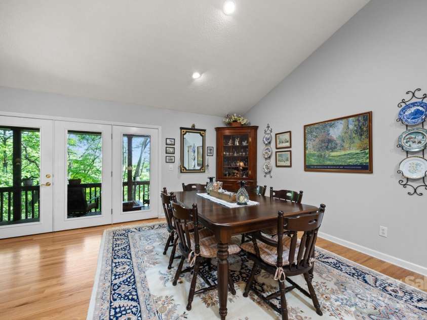 81 Corbin Shady Lane, Waynesville, NC 28785.  MLS# CAR4258297, YatesRealty ID 13045. 
