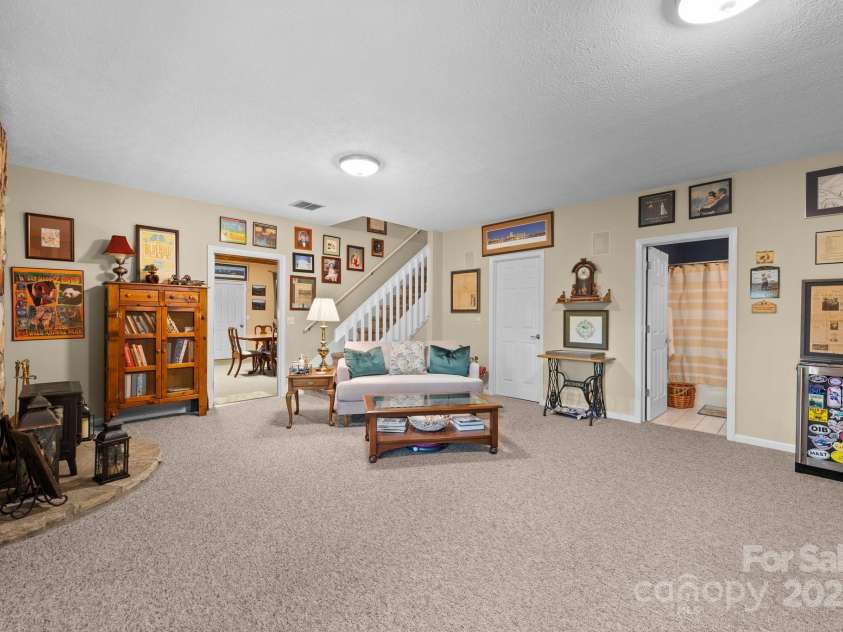 81 Corbin Shady Lane, Waynesville, NC 28785.  MLS# CAR4258297, YatesRealty ID 13045. 
