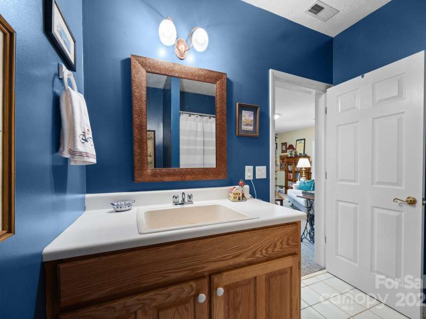 81 Corbin Shady Lane, Waynesville, NC 28785.  MLS# CAR4258297, YatesRealty ID 13045. 