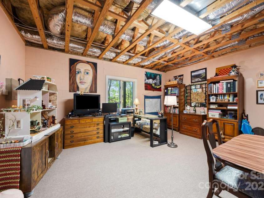 81 Corbin Shady Lane, Waynesville, NC 28785.  MLS# CAR4258297, YatesRealty ID 13045. 