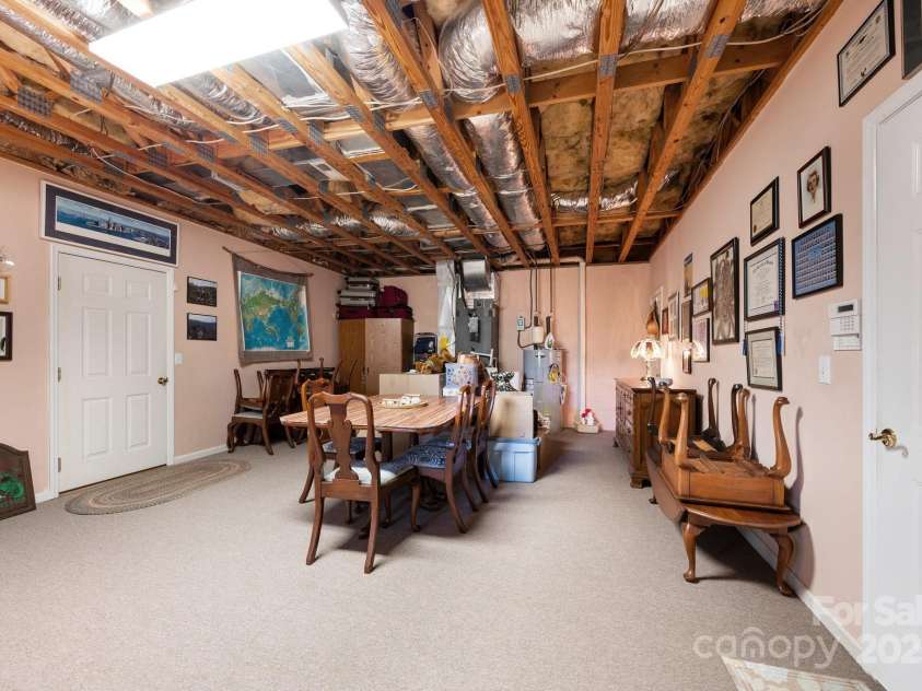 81 Corbin Shady Lane, Waynesville, NC 28785.  MLS# CAR4258297, YatesRealty ID 13045. 