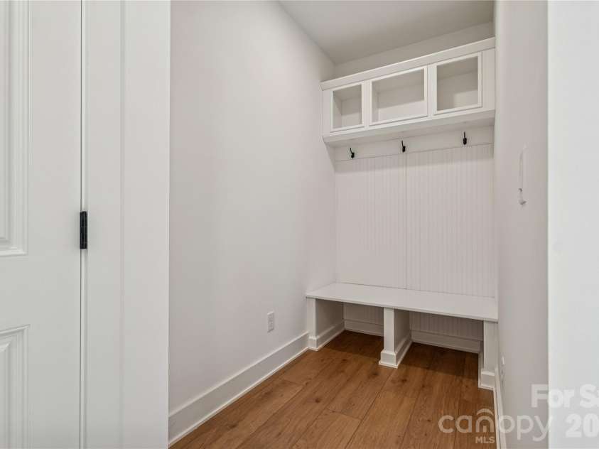 3024 Griffs Pond Road, Charlotte, NC 28269.  MLS# CAR4343635, YatesRealty ID 13046. 