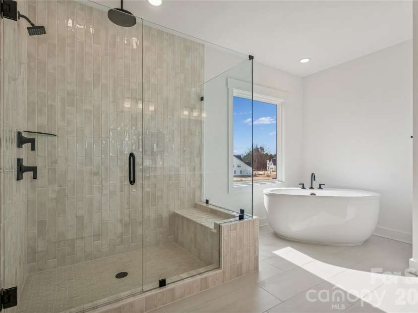 3024 Griffs Pond Road, Charlotte, NC 28269.  MLS# CAR4343635, YatesRealty ID 13046. 