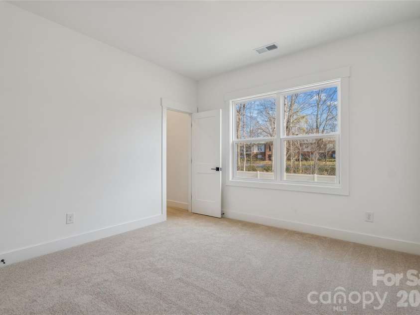3024 Griffs Pond Road, Charlotte, NC 28269.  MLS# CAR4343635, YatesRealty ID 13046. 
