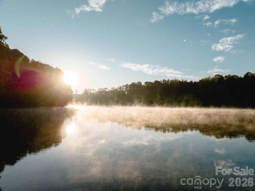 3024 Griffs Pond Road, Charlotte, NC 28269.  MLS# CAR4343635, YatesRealty ID 13046. Griffith Lake
