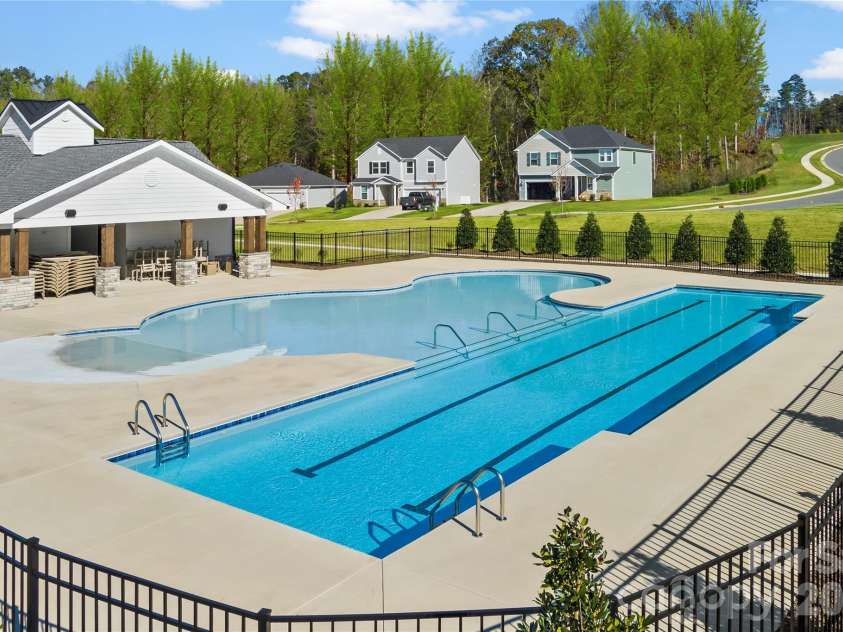 108 Lancashire Court, Denver, NC 28037.  MLS# CAR4357156, YatesRealty ID 13047. 