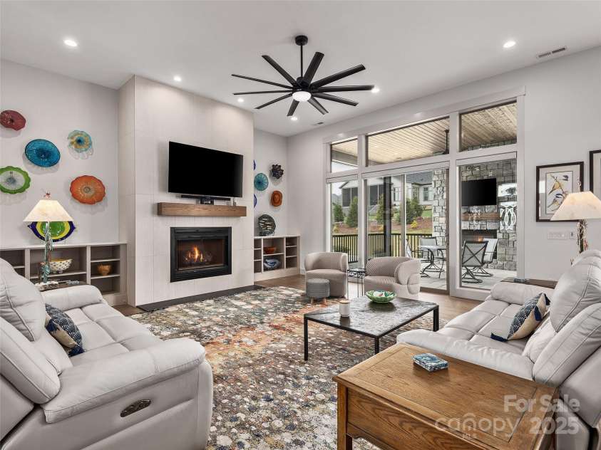 696 Daniel Circle Drive, Mills River, NC 28759.  MLS# CAR4244985, YatesRealty ID 13048. 