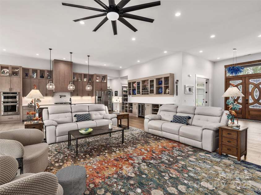 696 Daniel Circle Drive, Mills River, NC 28759.  MLS# CAR4244985, YatesRealty ID 13048. 