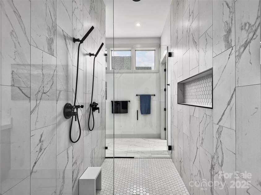 696 Daniel Circle Drive, Mills River, NC 28759.  MLS# CAR4244985, YatesRealty ID 13048. 