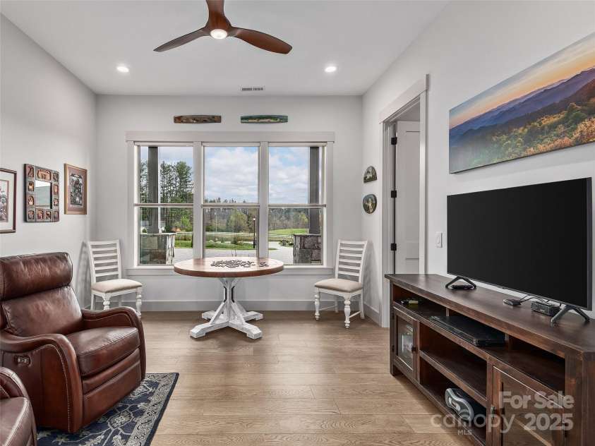 696 Daniel Circle Drive, Mills River, NC 28759.  MLS# CAR4244985, YatesRealty ID 13048. 