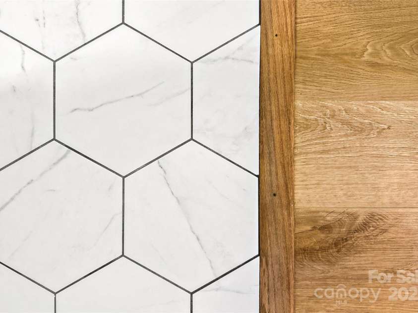 39 Holly Ridge Drive, Old Fort, NC 28762.  MLS# CAR4248406, YatesRealty ID 13049. 