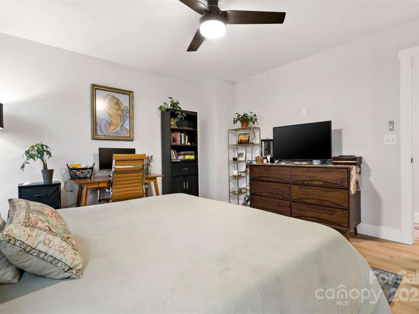 39 Holly Ridge Drive, Old Fort, NC 28762.  MLS# CAR4248406, YatesRealty ID 13049. Primary bedroom