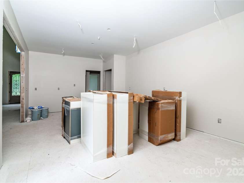 236 Mark Ryan Lane, Dallas, NC 28034.  MLS# CAR4290052, YatesRealty ID 1305. 