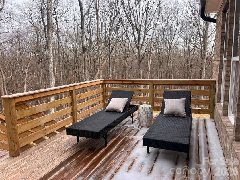 236 Mark Ryan Lane, Dallas, NC 28034.  MLS# CAR4290052, YatesRealty ID 1305. 