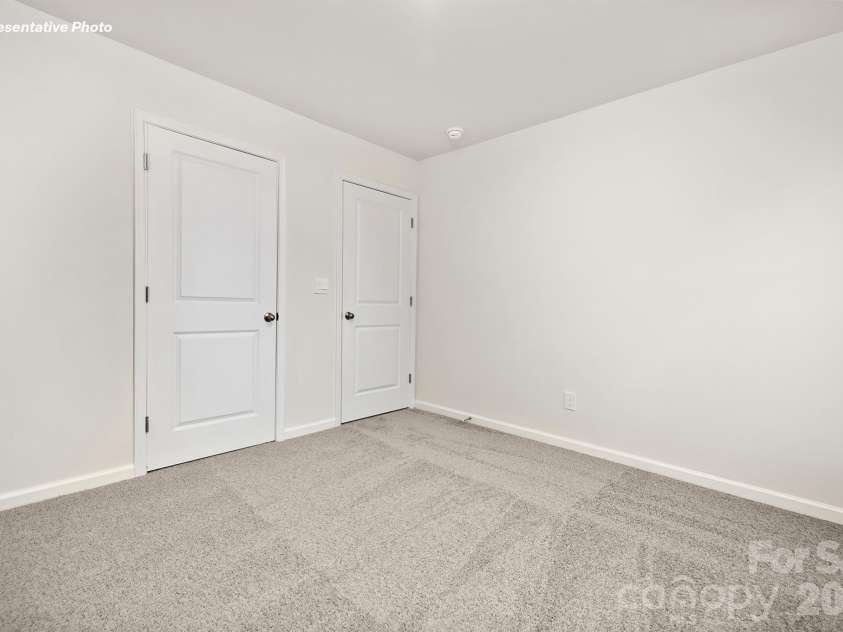 2070 10th Street, Hickory, NC 28602.  MLS# CAR4366558, YatesRealty ID 13051. 