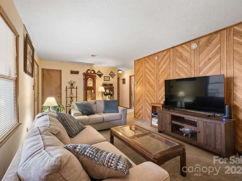 2936 Nc 126 Highway, Morganton, NC 28655.  MLS# CAR4202576, YatesRealty ID 13052. 