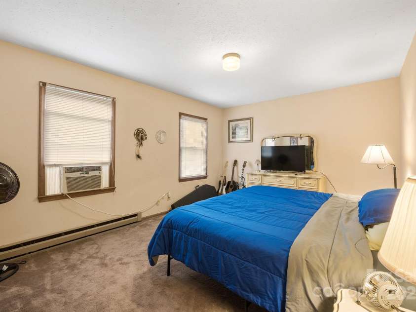 2936 Nc 126 Highway, Morganton, NC 28655.  MLS# CAR4202576, YatesRealty ID 13052. 