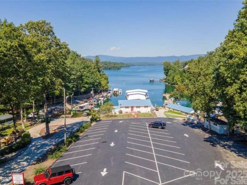 2936 Nc 126 Highway, Morganton, NC 28655.  MLS# CAR4202576, YatesRealty ID 13052. 