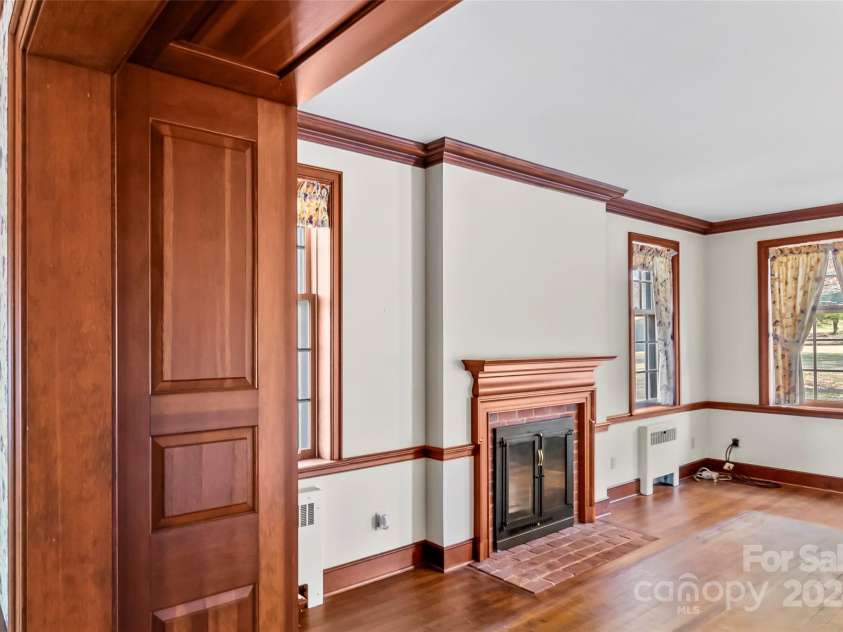 112 Blanton Road, Morganton, NC 28655.  MLS# CAR4201084, YatesRealty ID 13053. 