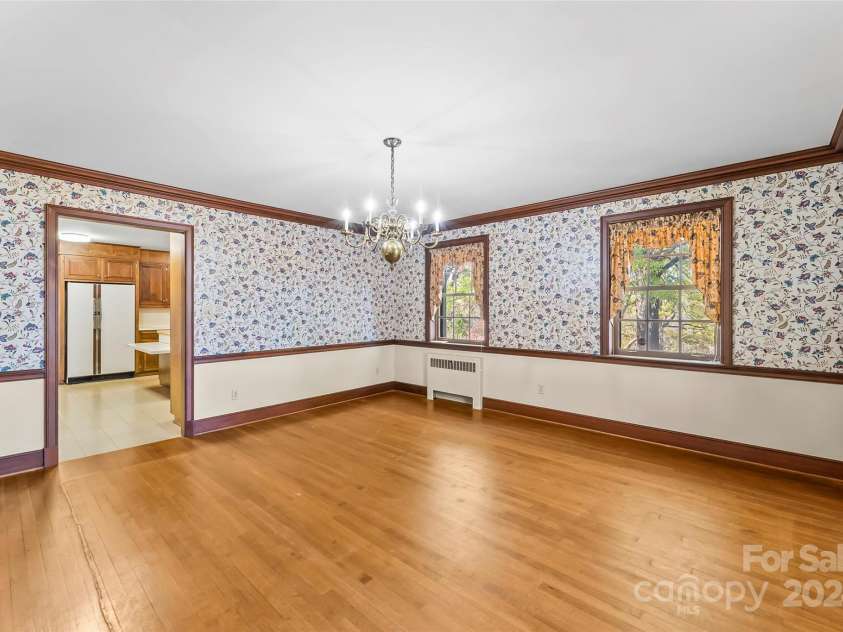 112 Blanton Road, Morganton, NC 28655.  MLS# CAR4201084, YatesRealty ID 13053. 