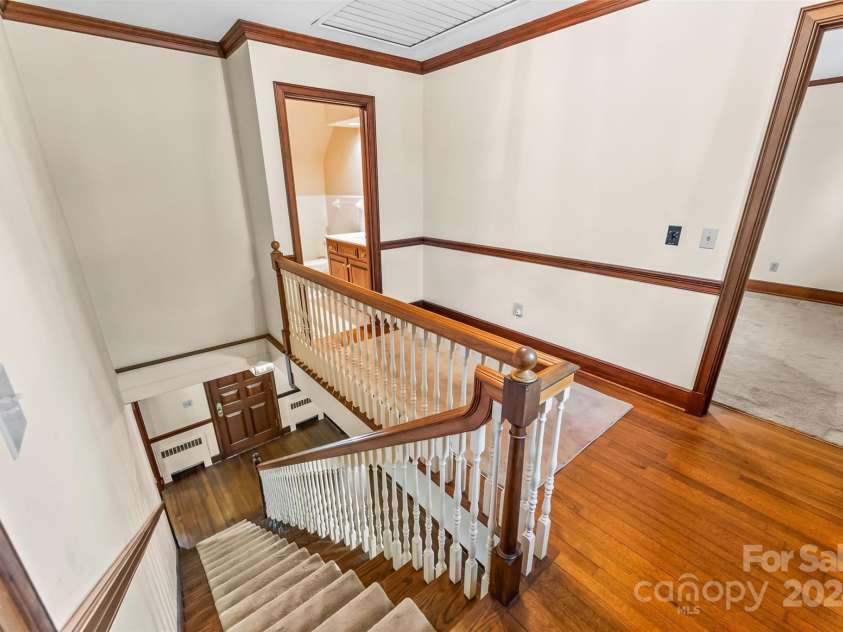 112 Blanton Road, Morganton, NC 28655.  MLS# CAR4201084, YatesRealty ID 13053. 