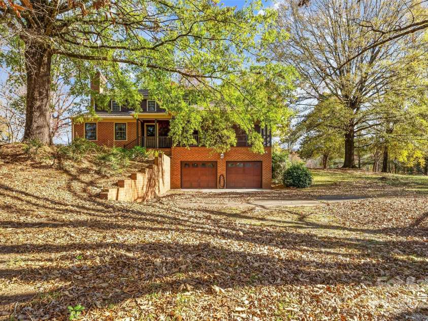 112 Blanton Road, Morganton, NC 28655.  MLS# CAR4201084, YatesRealty ID 13053. 