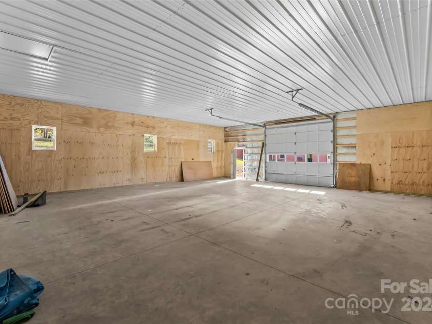 112 Blanton Road, Morganton, NC 28655.  MLS# CAR4201084, YatesRealty ID 13053. 