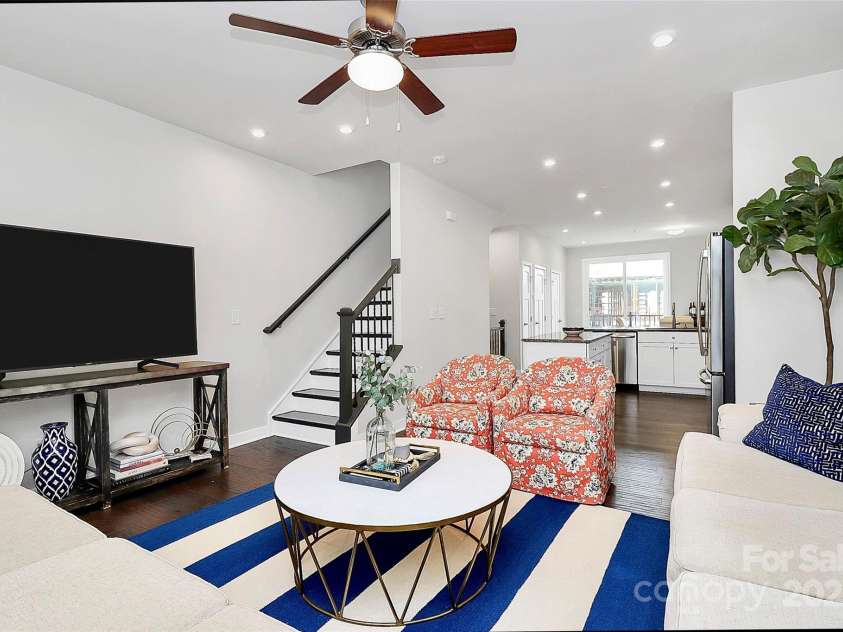 510 Music Hall Way, Charlotte, NC 28203.  MLS# CAR4244981, YatesRealty ID 13055. 