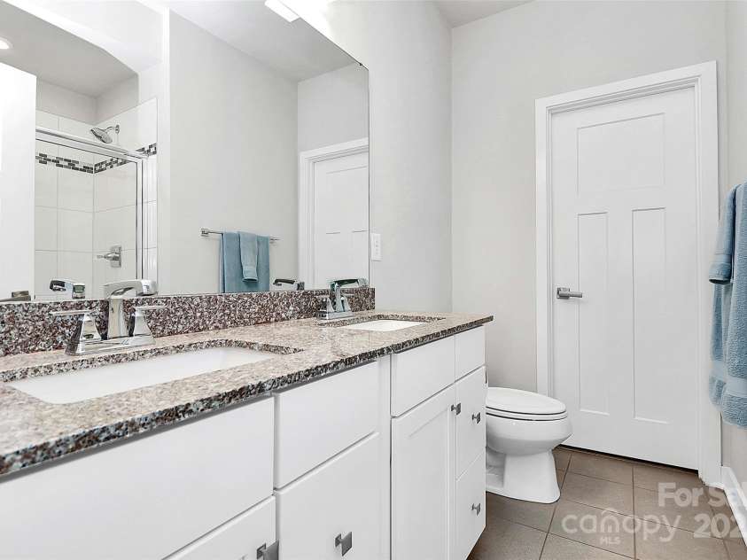 510 Music Hall Way, Charlotte, NC 28203.  MLS# CAR4244981, YatesRealty ID 13055. 