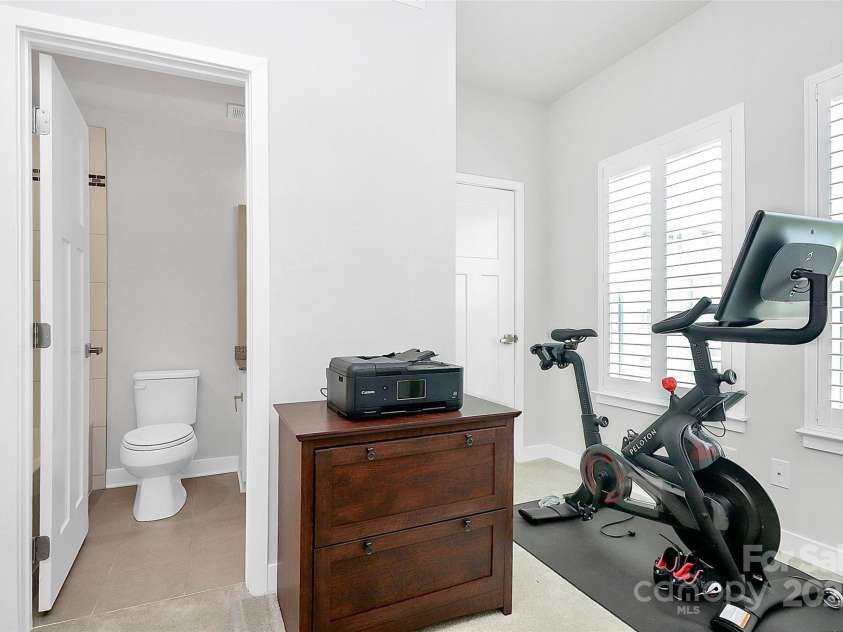 510 Music Hall Way, Charlotte, NC 28203.  MLS# CAR4244981, YatesRealty ID 13055. 