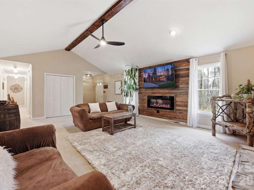 4289 Falcon Hall Way, Rock Hill, SC 29730.  MLS# CAR4360096, YatesRealty ID 13056. 