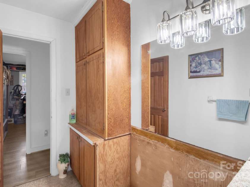 6690 US Highway 64 None, Lexington, NC 27292.  MLS# CAR4233055, YatesRealty ID 13056. Laundry room door can be added here