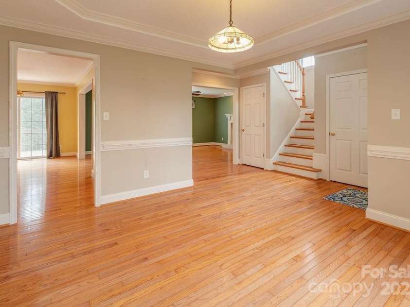 104 Double Brook Drive, Weaverville, NC 28787.  MLS# CAR4245056, YatesRealty ID 13057. 