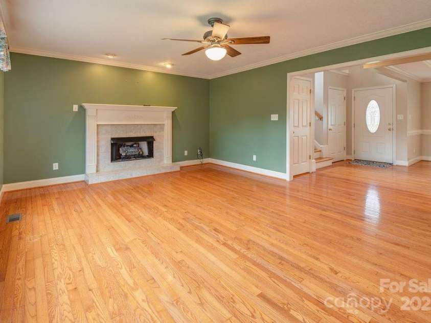 104 Double Brook Drive, Weaverville, NC 28787.  MLS# CAR4245056, YatesRealty ID 13057. 