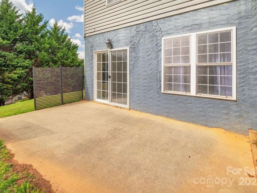 104 Double Brook Drive, Weaverville, NC 28787.  MLS# CAR4245056, YatesRealty ID 13057. 