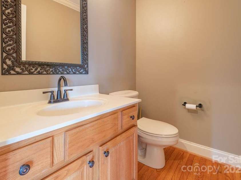 104 Double Brook Drive, Weaverville, NC 28787.  MLS# CAR4245056, YatesRealty ID 13057. Main floor half bath