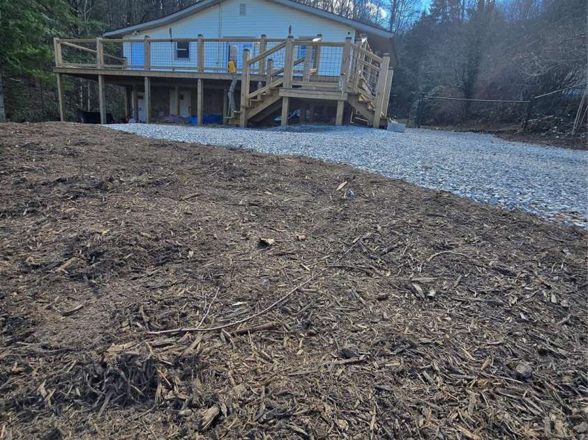 59 Upper Saw Branch Road, Candler, NC 28715.  MLS# CAR4226917, YatesRealty ID 13059. 