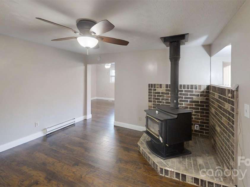 59 Upper Saw Branch Road, Candler, NC 28715.  MLS# CAR4226917, YatesRealty ID 13059. 