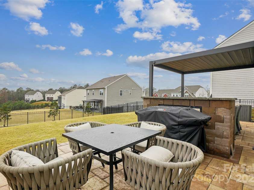 17312 Snug Harbor Road, Charlotte, NC 28278.  MLS# CAR4328108, YatesRealty ID 1306. 