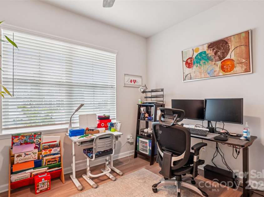 17312 Snug Harbor Road, Charlotte, NC 28278.  MLS# CAR4328108, YatesRealty ID 1306. 