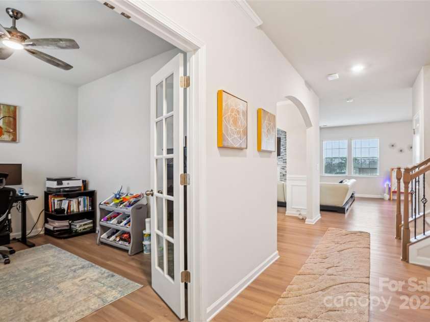 17312 Snug Harbor Road, Charlotte, NC 28278.  MLS# CAR4328108, YatesRealty ID 1306. 